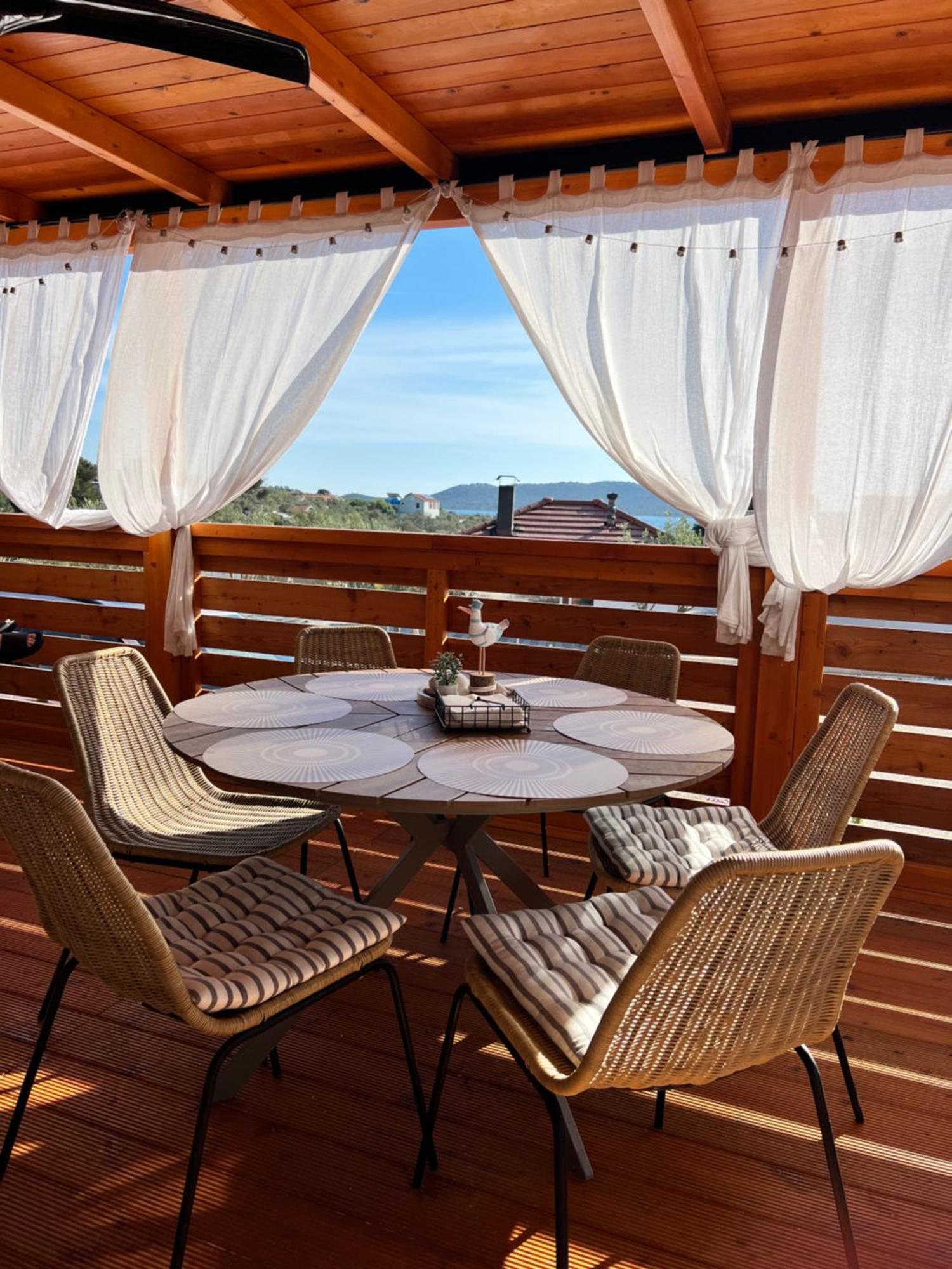 Green Turtle - Lovely, Brand New Holiday Home Near The Sea Drage Kültér fotó