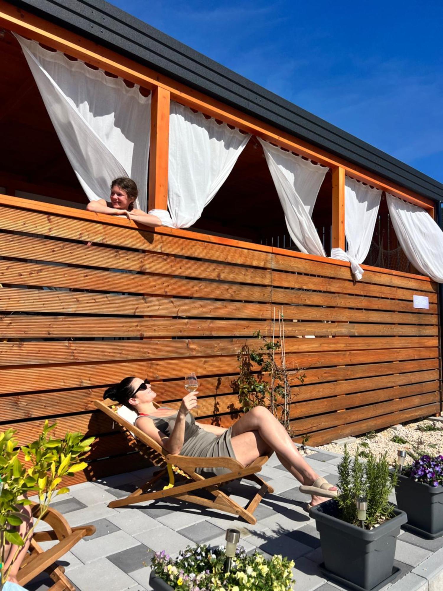 Green Turtle - Lovely, Brand New Holiday Home Near The Sea Drage Kültér fotó